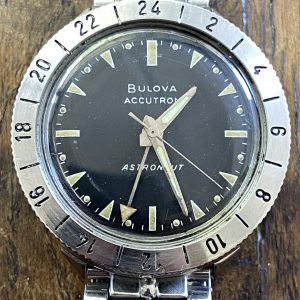 Bulova Accutron Astronaut 214 Tunning fork GMT Quartz 38mm