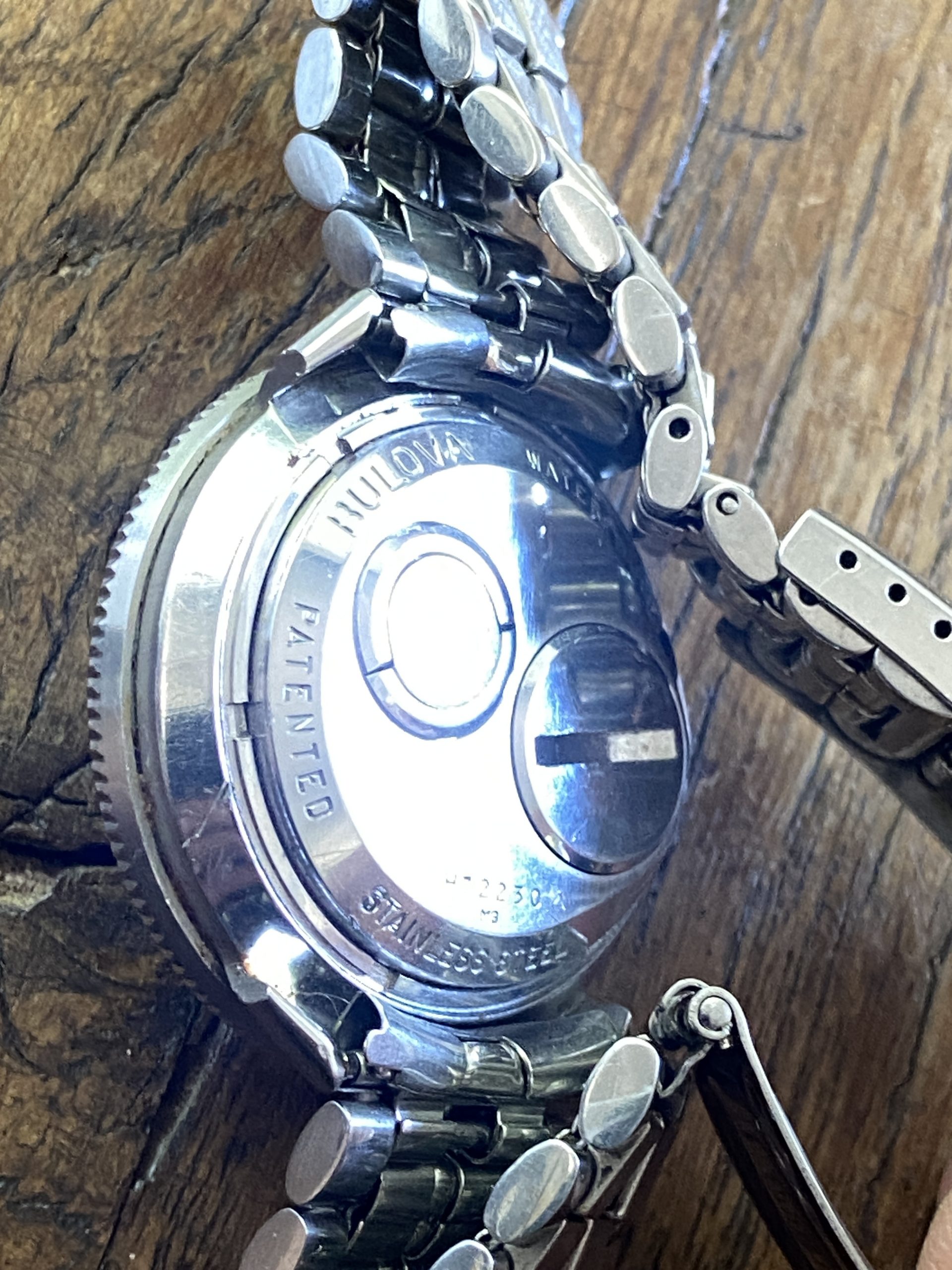 Bulova Accutron Astronaut 214 Tunning fork GMT Quartz 38mm - Image 6