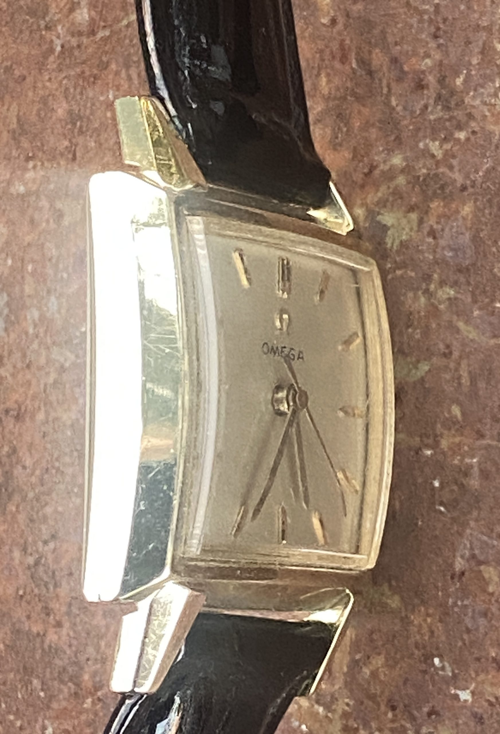 Omega Tank ref 6253 Cal 470 17J 14K GF 28mm - Image 7