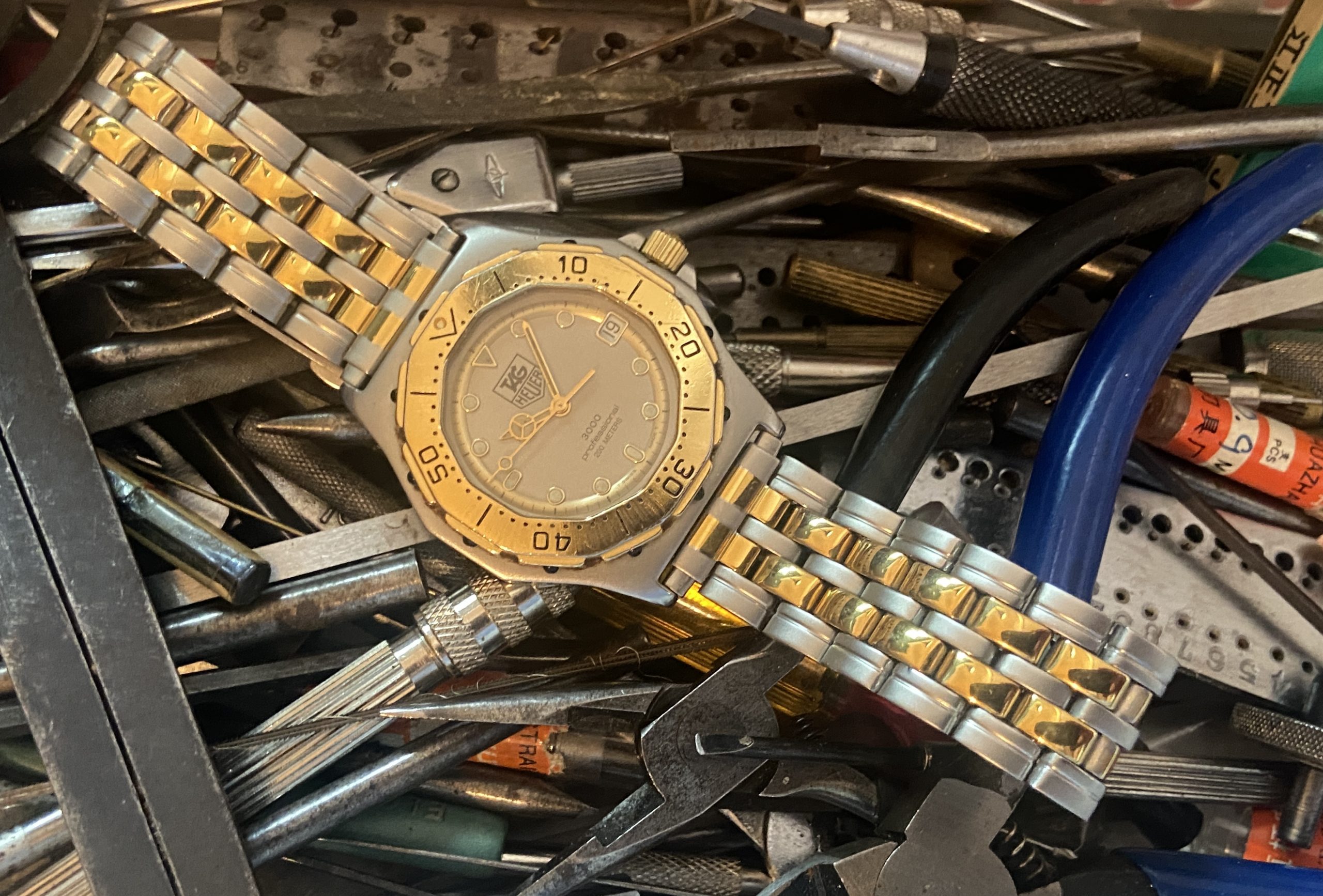 TAG HEUER 3000 Professional 934.206 200m Quartz 38mm - Image 6