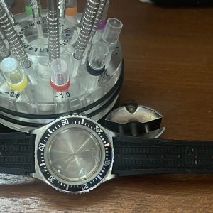 Vintage Citizen Case 4-822145 Y w/ Japan Band