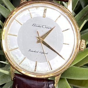 Seiko Crown Diashock 19 Jewel Mens Watch Cal 560 35mm