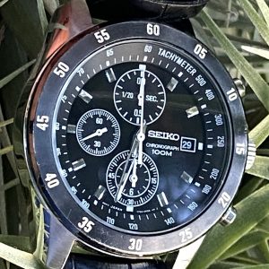 Seiko 7T92-0LV0 Chronograph Tachymeter Quartz 43mm