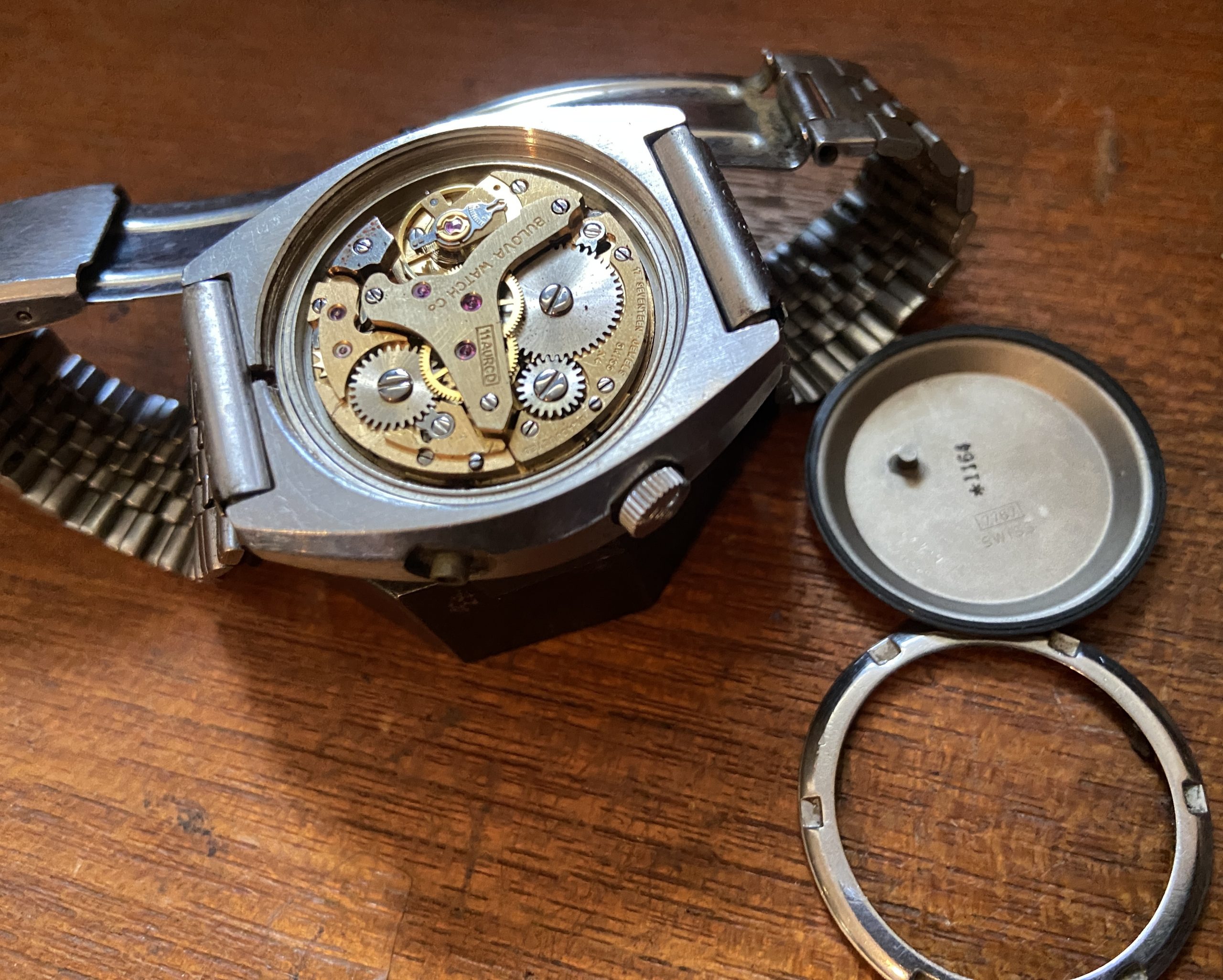 Vintage Bulova Wrist Alarm T Swiss Project watch from the 70"s - Image 5