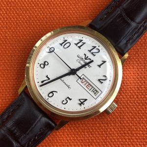 Vintage WITTNAUER Swiss Automatic Watch Day-Date 17 Jewels 1970s 35mm