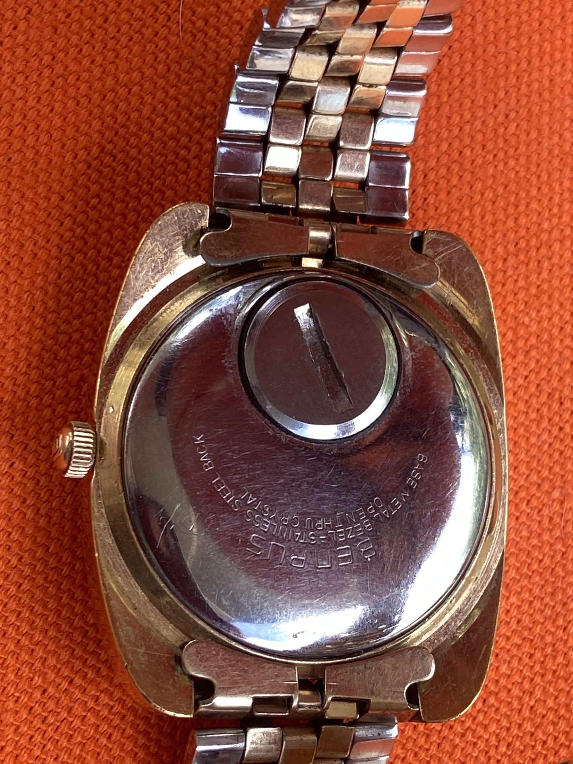 Vintage Benrus Swiss Electronic Citation 3 Star Watch Gold Tone 36mm - Image 4