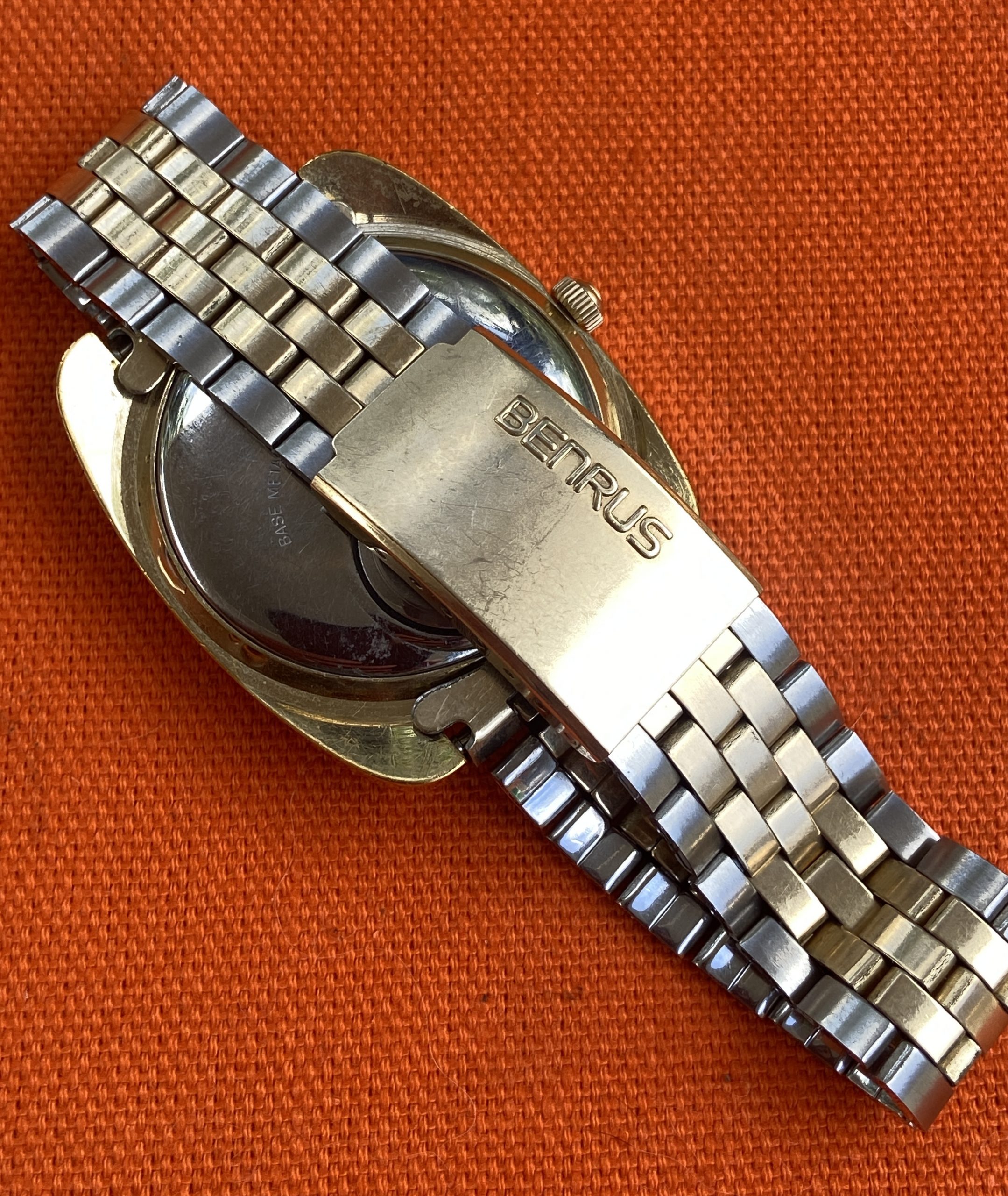 Vintage Benrus Swiss Electronic Citation 3 Star Watch Gold Tone 36mm - Image 5