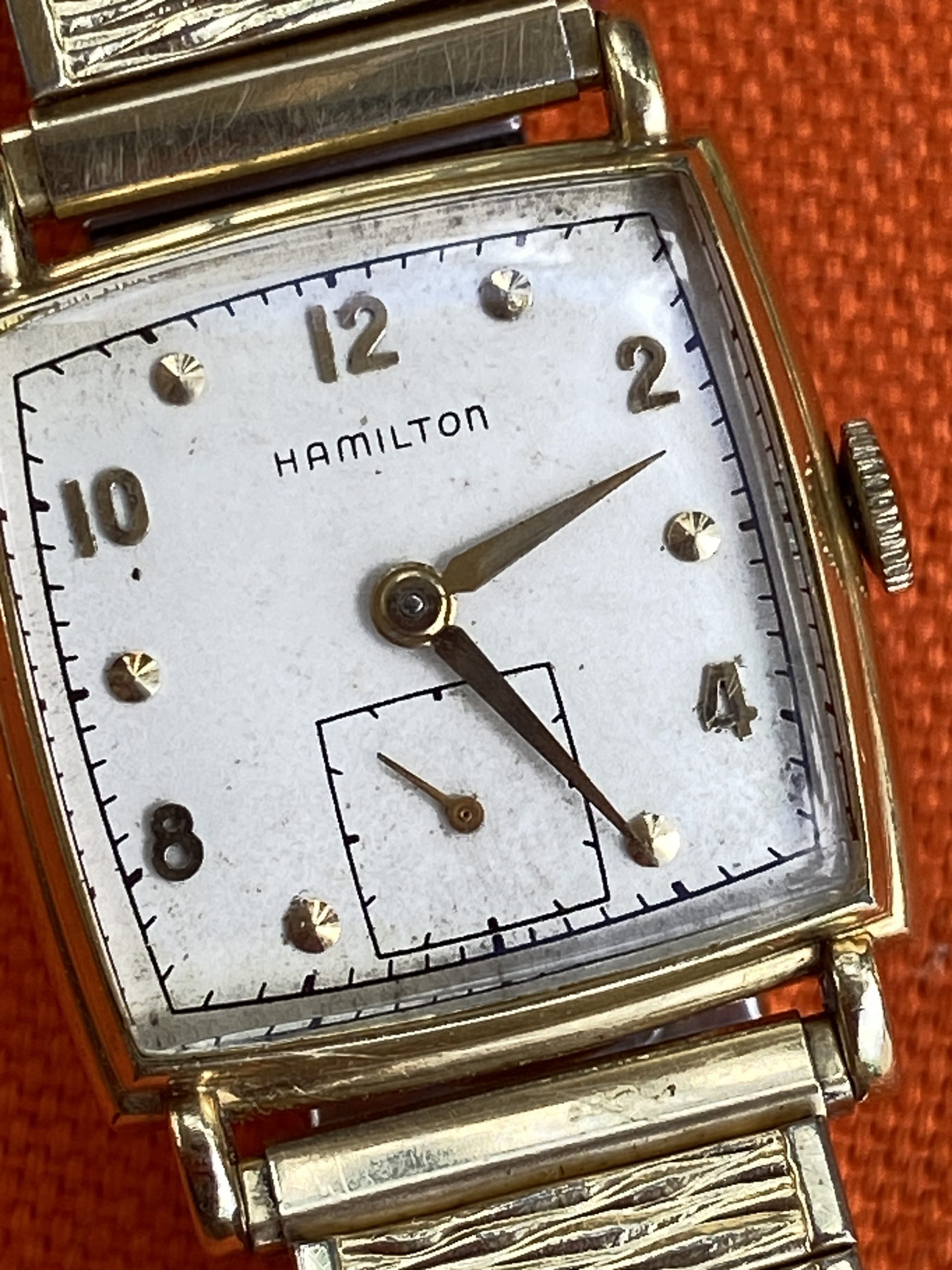 Vintage Men’s Hamilton Cal 747 Watch 14K GF Mechanical Wind 26mm - Image 4